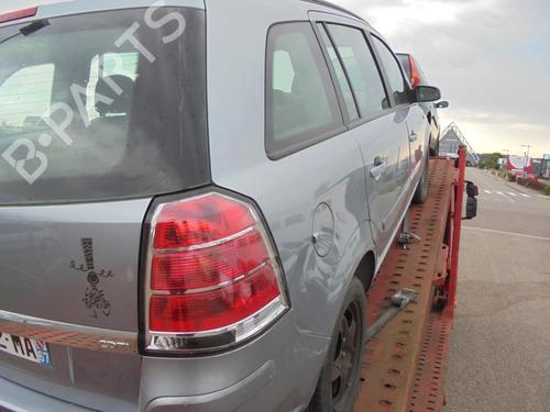 Right front fenders OPEL ZAFIRA / ZAFIRA FAMILY B (A05) 1.9 CDTI (M75) | BP21306984C42 
