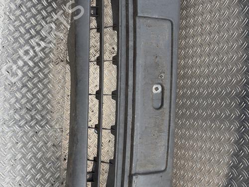 Used Front bumper RENAULT TRAFIC II Bus (JL) 2.0 dCi 90 (90 hp) 25472929