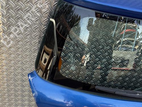 tailgate-suzuki-swift-iii-mz-ez-2005-30162726 main image