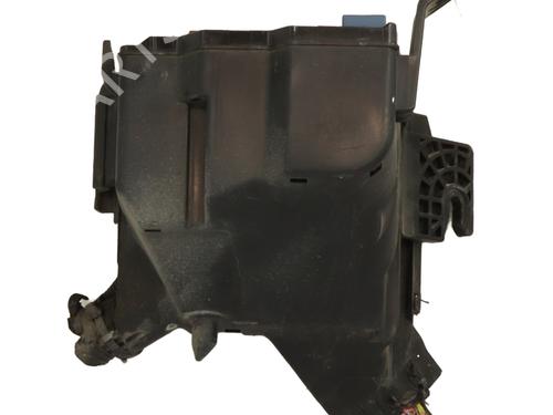 Used Fuse box Fuse box FORD FIESTA VI (CB1, CCN) 1.0 EcoBoost (100 hp) 32707116 32707116
