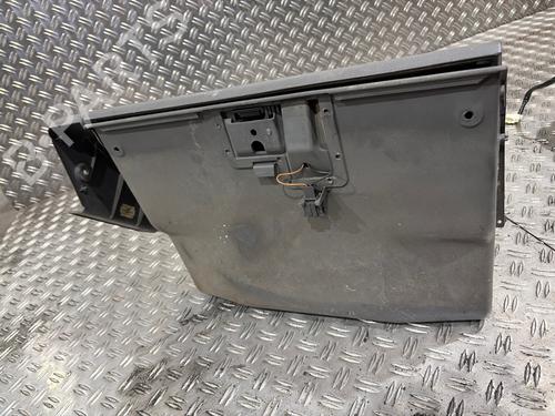 Used Glove box Glove box 39582481 39582481