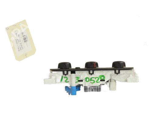 Used Climate control Climate control RENAULT TRAFIC III Van (FG_) 1.6 dCi 95 (FGMJ, FGMR) (95 hp) 21289938 21289938