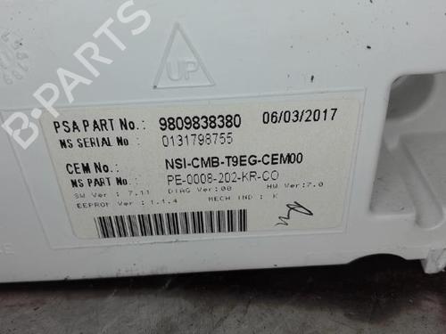 Used Instrument cluster PEUGEOT 308 II (LB_, LP_, LW_, LH_, L3_) 1.6 HDi 100 (99 hp) 21318736