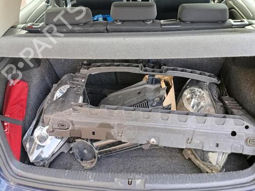 Fuse box VW GOLF VI (5K1) 2.0 TDI | BP37737608E1 - Image 24