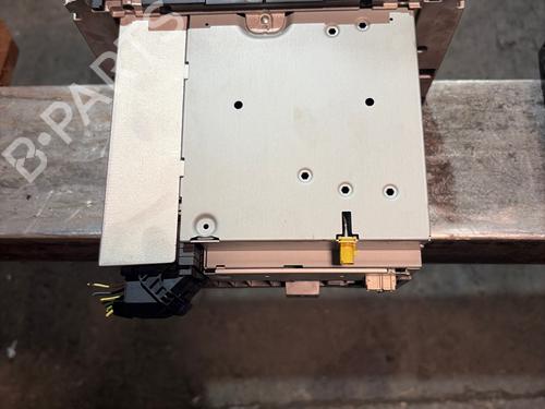 radio-mercedes-benz-vito-bus-w639-2003-35927765 main image