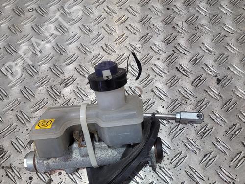 Hovedbremsecylinder Hovedbremsecylinder 37737245 37737245