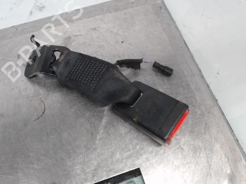 Used Seat buckle BMW 1 (F21) 120 d (184 hp) 21312831