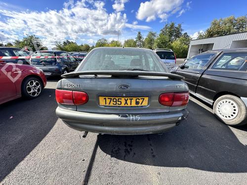 Used Parts FORD ESCORT V (AAL, ABL)  1.4  2763000
