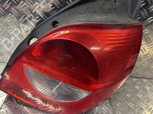 Right taillight RENAULT CLIO III (BR0/1, CR0/1) 1.6 16V (BR09, BR0T, CR09, CR0T) | BP23810326C35 