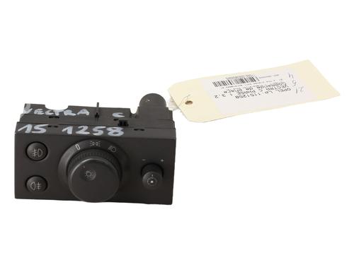 Used Headlight switch OPEL VECTRA C GTS (Z02) 3.2 V6 (F68) (211 hp) 21366739