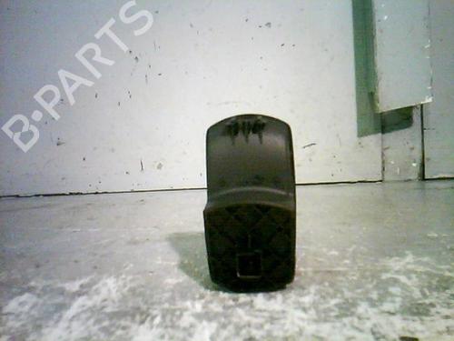 Used Right front window switch Right front window switch OPEL CORSA D (S07) 1.3 CDTI (L08, L68) (75 hp) 21321582 21321582