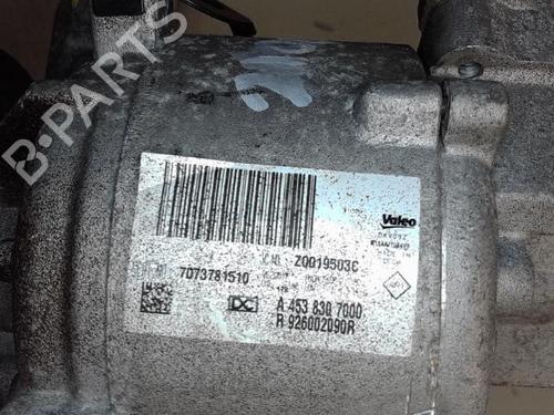 Used AC compressor AC compressor RENAULT TWINGO III (BCM_, BCA_) 0.9 TCe 90 (BCM9, BCM2) (90 hp) 21315275 21315275