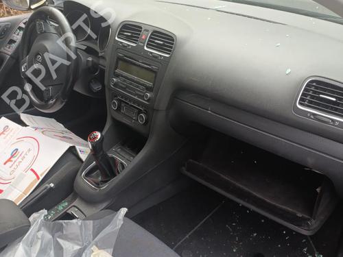 Front right seatbelt VW GOLF VI (5K1) 1.2 TSI | BP29412813I25  - Image 5