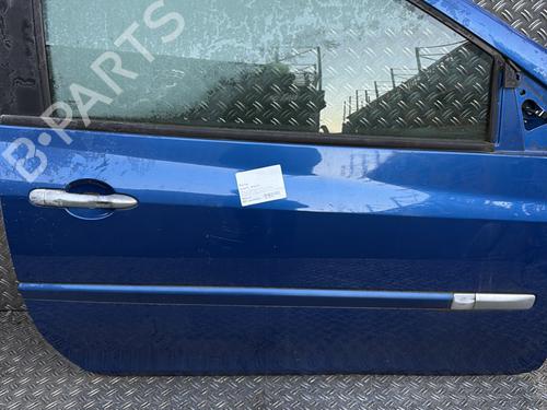 Used Right front door RENAULT CLIO III (BR0/1, CR0/1) 1.2 16V (BR02, BR0J, BR11, CR02, CR0J, CR11) (75 hp) 21304708