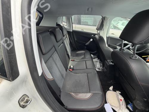 Front right seatbelt PEUGEOT 2008 I (CU_) 1.2 THP 110 / PureTech 110 | BP38502277I25 - Image 12