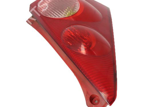 Left taillight PEUGEOT 107 (PM_, PN_) 1.4 HDi | BP25626071C34 