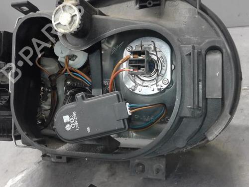 Right headlight VW GOLF IV (1J1) 1.9 TDI | BP21298931C29 