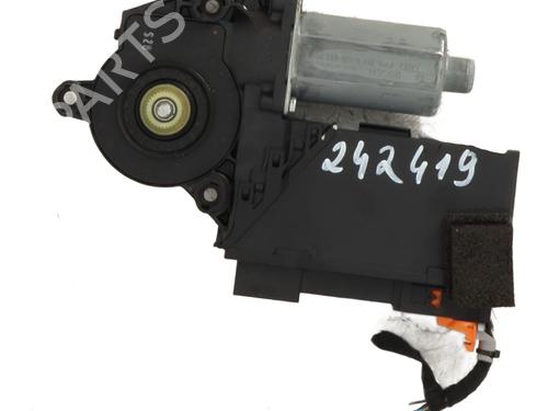 Used Right front window motor VW TOUAREG (7LA, 7L6, 7L7) 3.0 V6 TDI (225 hp) 27683997