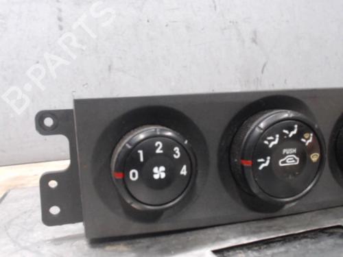 Climate control KIA SORENTO I (JC) 2.5 CRDi 4WD | BP21296409I5 