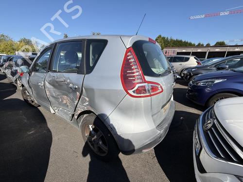 Armrest / Center console RENAULT SCÉNIC III (JZ0/1_) 1.5 dCi | BP29039081I20 