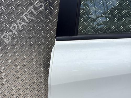 BP32869919C4 main image