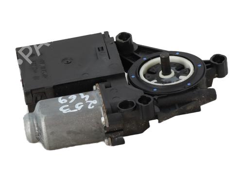 Used Left front window motor Left front window motor VW GOLF V (1K1) 1.9 TDI (105 hp) 28716245 28716245