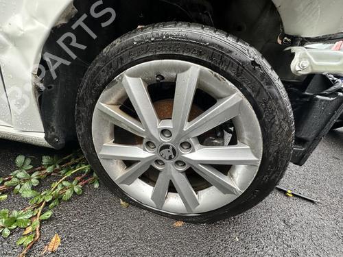 Used Parts SKODA FABIA III (NJ3) 1.4 TDI 1986302
