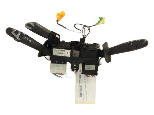Used Steering column stalk Steering column stalk RENAULT CLIO II (BB_, CB_) 1.5 dCi (B/C2J) (68 hp) 32168073 32168073