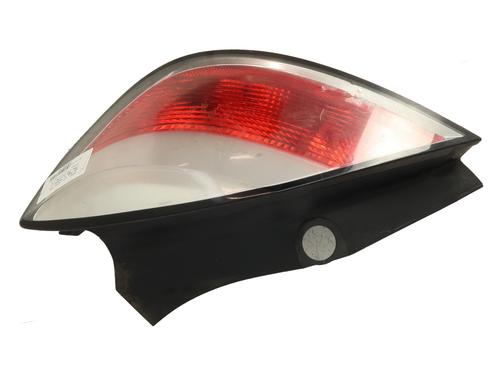 Used Right taillight Right taillight 21684307 21684307