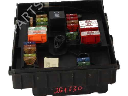 Fuse box VW GOLF VI (5K1) 2.0 TDI | BP37737608E1 - Image 2