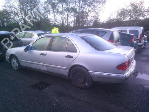 Left tailgate light MERCEDES-BENZ E-CLASS (W210) E 220 D (210.004) | BP28041661C79  - Image 12