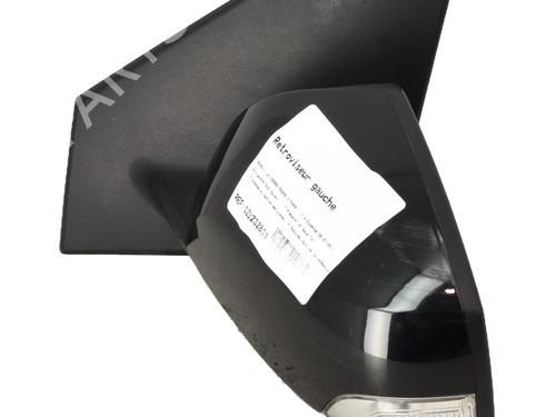 left-mirror-renault-megane-iii-hatchback-bz01_-b3_-2008-33317231 main image