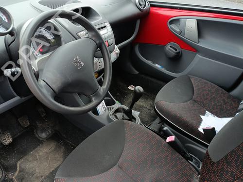 Left front window motor PEUGEOT 107 (PM_, PN_) 1.0 | BP24405844E21 