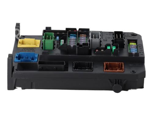 Used Fuse box Fuse box 29056941 29056941