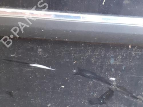 Used Left front door Left front door 37007171 37007171