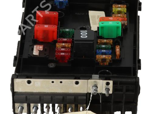 Fuse box VW GOLF VI (5K1) 2.0 TDI | BP38762798E1 - Image 5