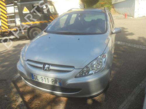 Right front window switch PEUGEOT 307 Break (3E) 2.0 HDI 110 | BP21299261I26 - Image 6