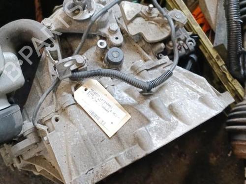 Used Gearbox PEUGEOT 5008 (0U_, 0E_) 1.6 HDi (110 hp) 21325940