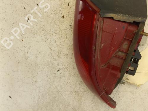 Right taillight ALFA ROMEO 166 (936_) 2.4 JTD (936AXA00, 936A3B00) | BP21325048C35 