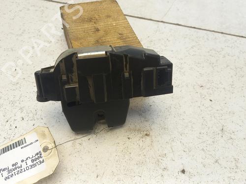 Used Tailgate lock PEUGEOT 3008 I MPV (0U_) 1.6 HDi (109 hp) 21325311