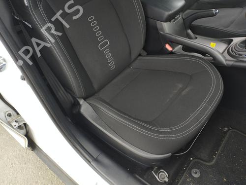 Right front seat KIA SPORTAGE III (SL) 1.6 GDI | BP25772116C16
