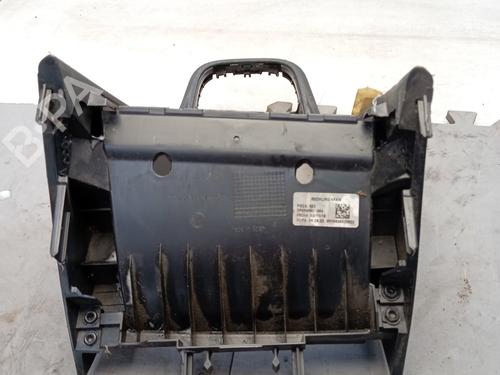 Used Middle console Middle console VW POLO V (6R1, 6C1) 1.4 TDI (90 hp) 22330780 22330780