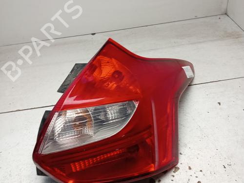 Used Right taillight FORD FOCUS III 1.6 TDCi (115 hp) 30355973