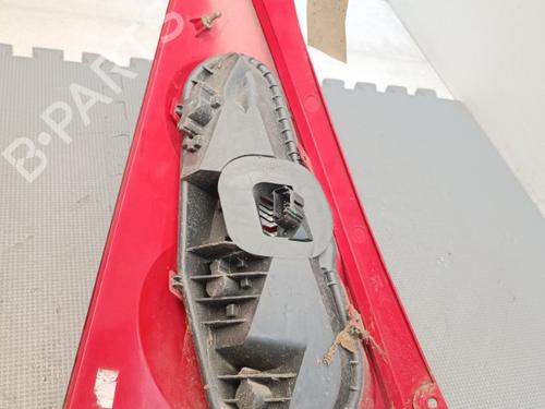 Right taillight PEUGEOT 107 (PM_, PN_) 1.0 | BP21322425C35 