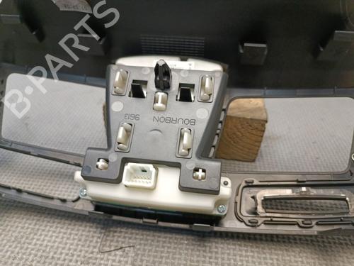 Climate control RENAULT LAGUNA III (BT0/1) 1.5 dCi (BT00, BT0A, BT0T, BT1J) | BP21323625I5 