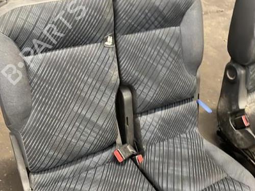 Used Right front seat Right front seat CITROËN BERLINGO Box Body/MPV (B9) 1.6 HDi 90 16V (90 hp) 21778004 21778004