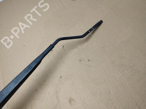 front-windshield-wiper-arm-renault-megane-iv-hatchback-b9amn_-2015-34384920 main image