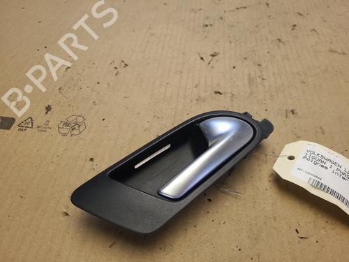 front-right-interior-door-handle-vw-tiguan-5n_-2007-2008-2009-2010-2011-2012-2013-2014-2015-2016-2017-2018-36284832 main image