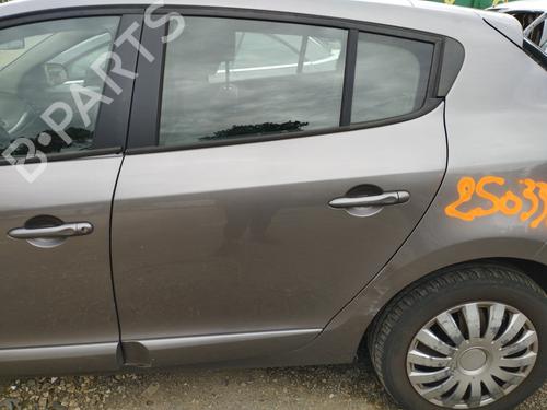 Dør venstre bagtil RENAULT MEGANE III Hatchback (BZ0/1_, B3_) 1.5 dCi (BZ0C) (90 hp) 27682074
