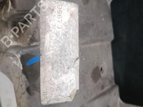 Used Support PEUGEOT 508 SW I (8E_) 1.6 HDi (112 hp) 22130923